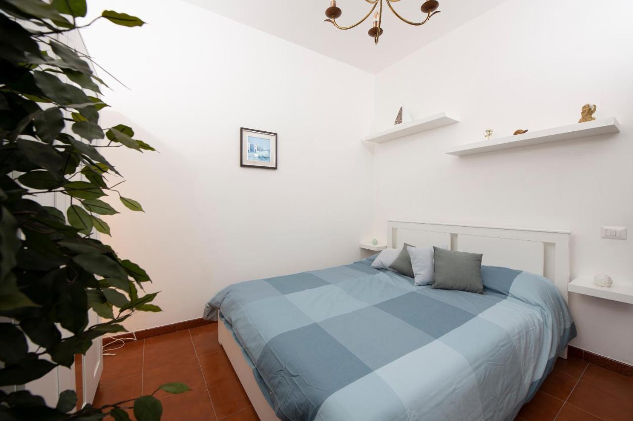 Lilla'S House - Amalfi Square & Close The Beach Buitenkant foto