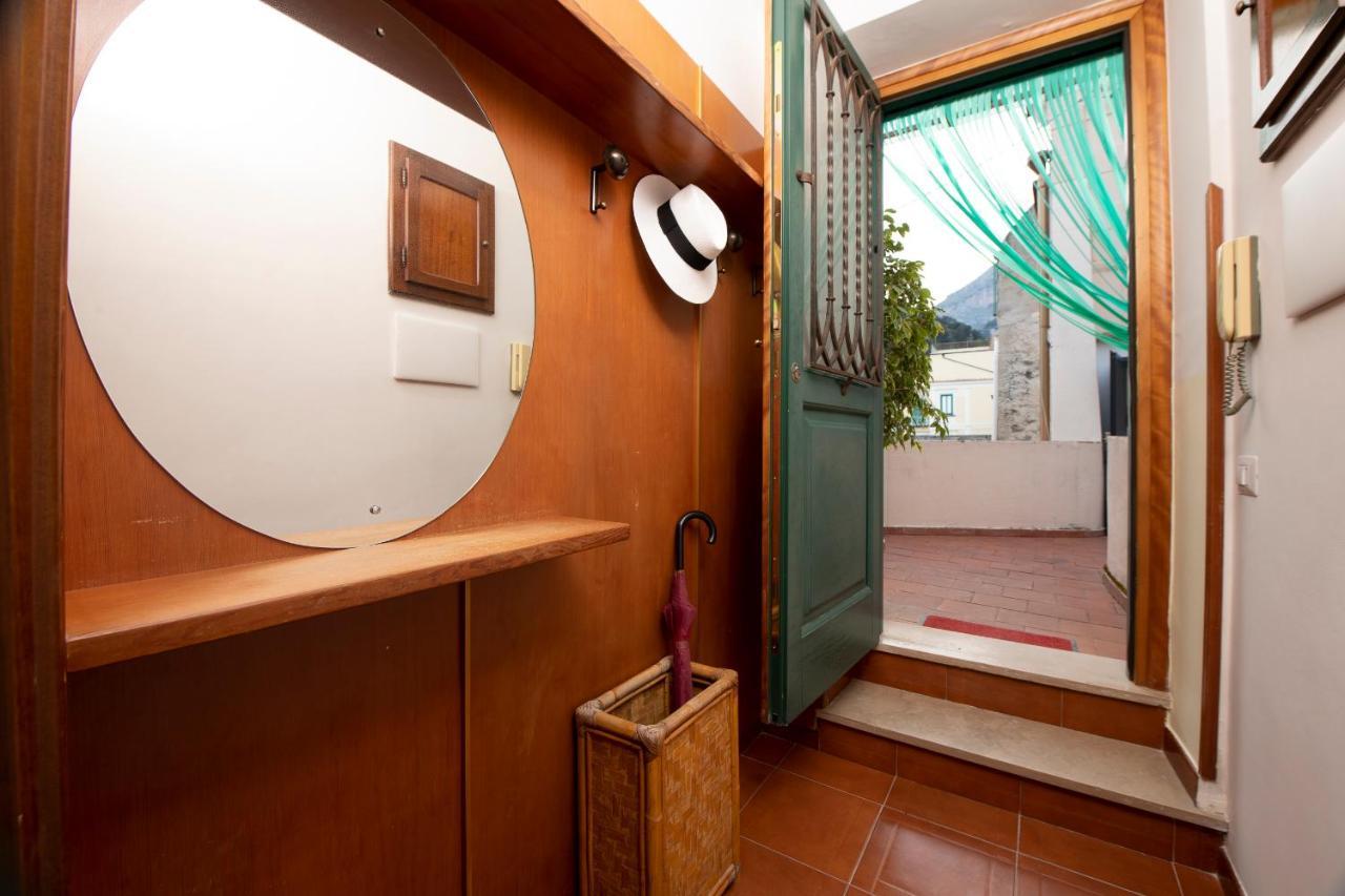 Lilla'S House - Amalfi Square & Close The Beach Buitenkant foto