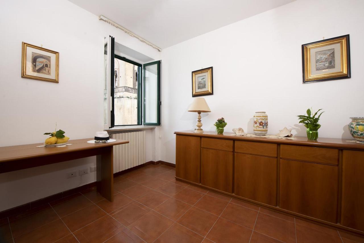 Lilla'S House - Amalfi Square & Close The Beach Buitenkant foto