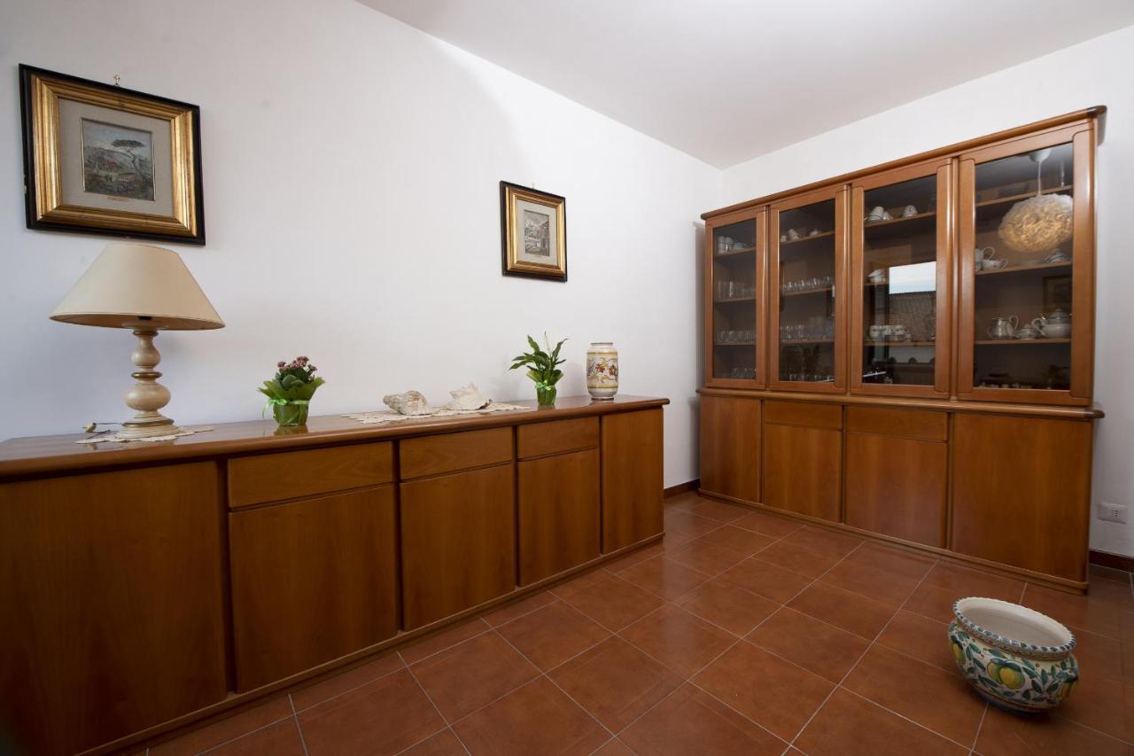 Lilla'S House - Amalfi Square & Close The Beach Buitenkant foto